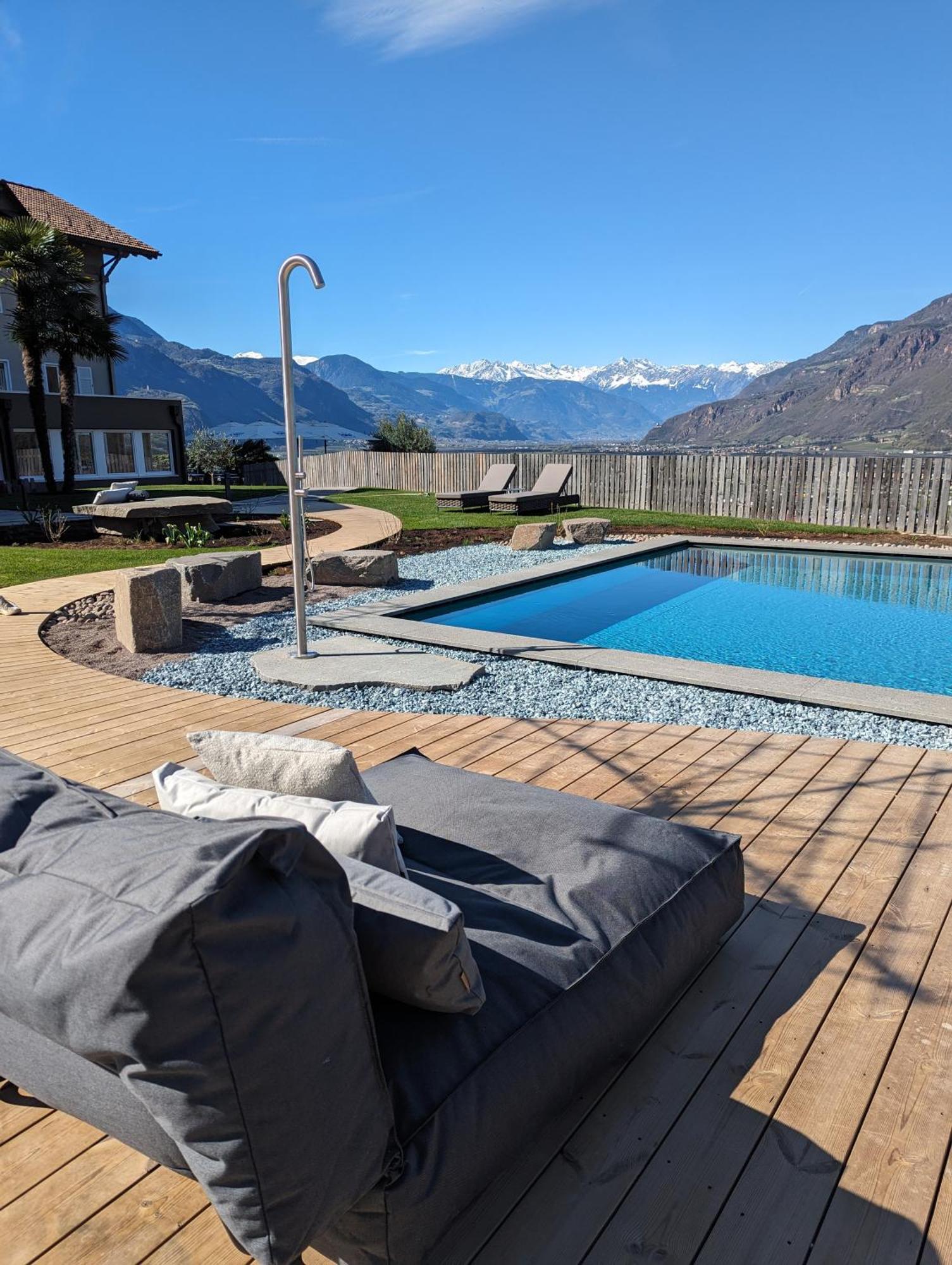 Hotel Sigmundskron Appiano Sulla Strada Del Vino Exterior foto